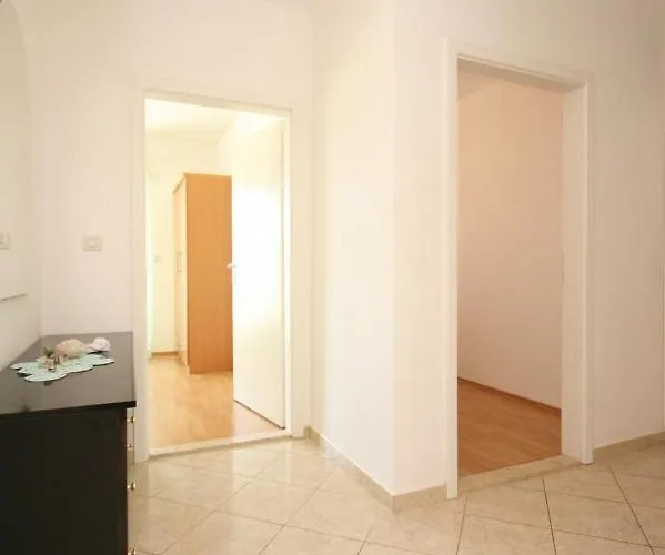 With A Parking Space - 6640 דירה