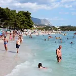 Апартаменты With A Parking Space - 6640 *