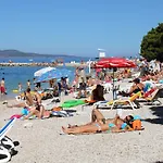 Апартаменты With A Parking Space - 6640 Макарска