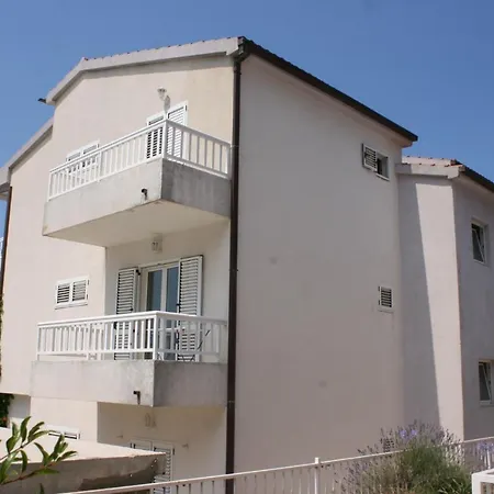 With A Parking Space - 6640 Appartement