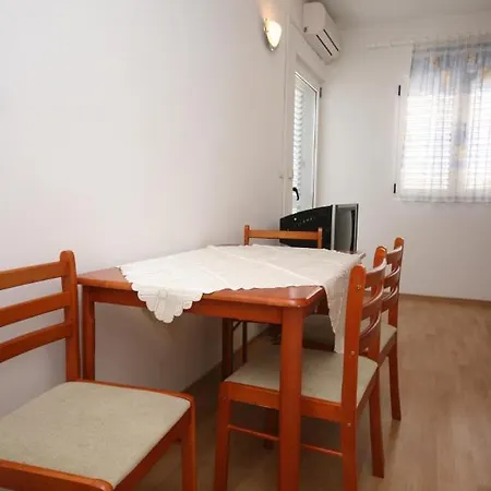With A Parking Space - 6640 Apartman *