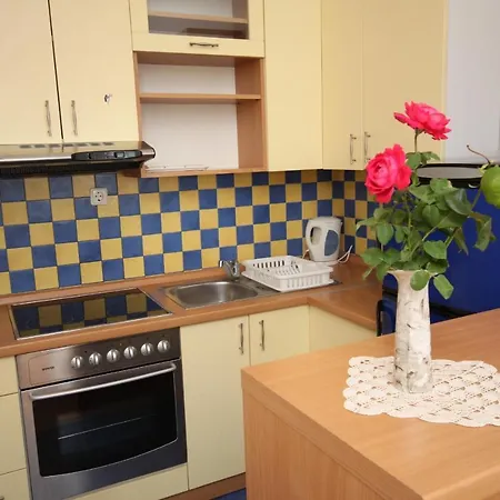 With A Parking Space - 6640 Appartement