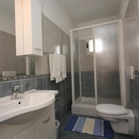 With A Parking Space - 6640 Appartement Makarska