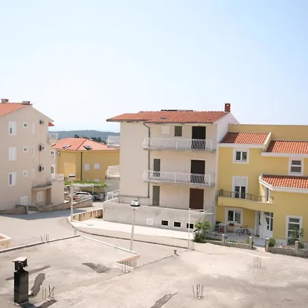 With A Parking Space - 6640 Apartman