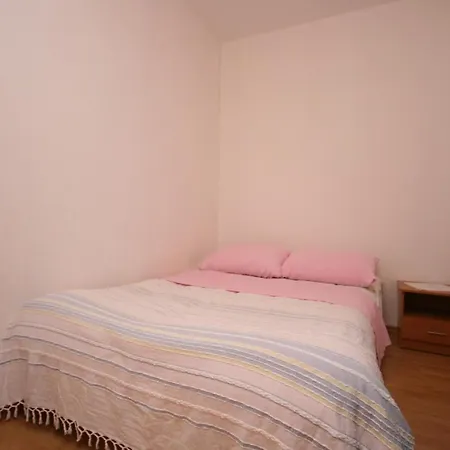 With A Parking Space - 6640 Makarska