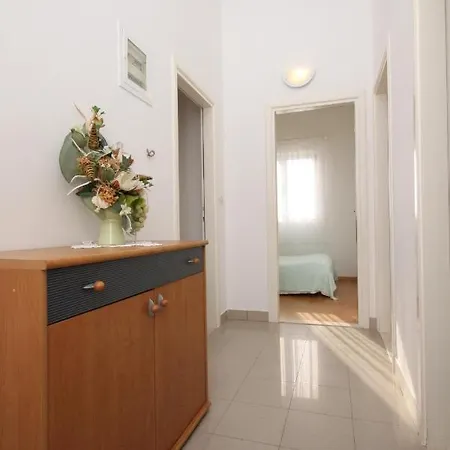 With A Parking Space - 6640 Апартаменти