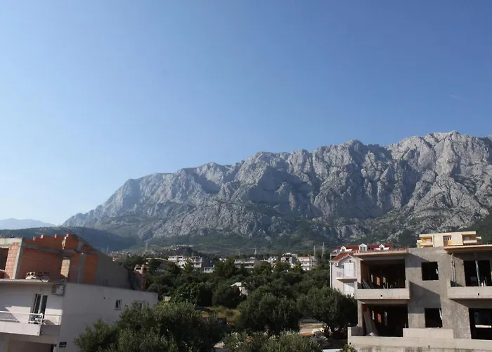 Apartment With A Parking Space - 6640 *