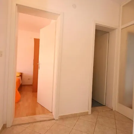 With A Parking Space - 6640 Apartman