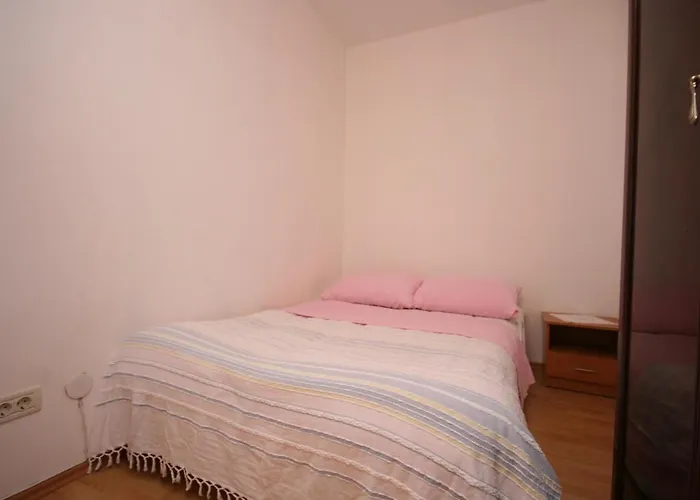 With A Parking Space - 6640 Makarska